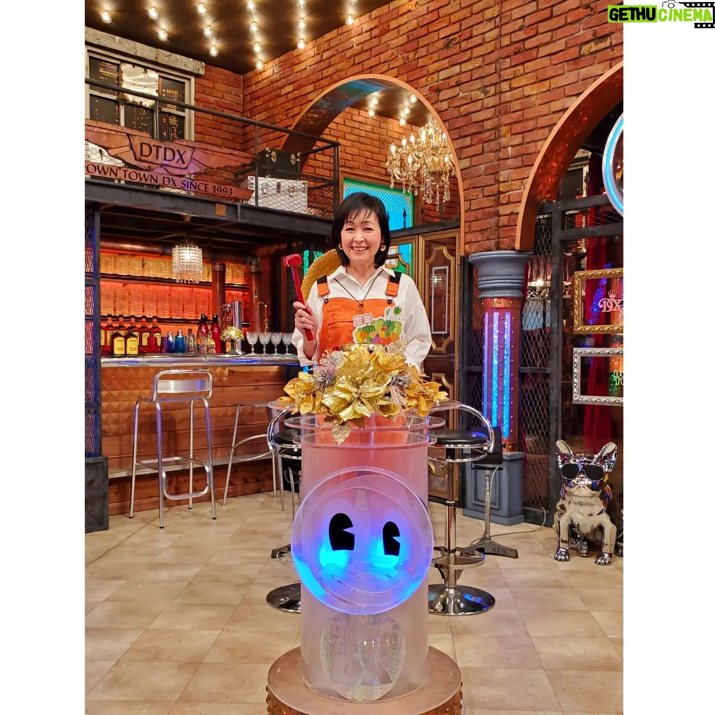 Naomi Zaizen - 2.5K Likes - 🍙
大分も梅雨入り🌧️
例年よりも早い…😅
そんな中、日テレ系では Good For the Planet ウィーク!
明後日6/1放送の「ダウンタウンDX」に出演します
地球や未来のために、ちょっとだけ考えてみましょう!🤗
🍙
#大分 #梅雨入り #グップラ #ダウンタウンDX #初出演 #地球 と #未来 のために #畑仕事スタイル #麦わら帽子 #七島藺イヤリング #田舎暮らし #直見工房 #財前直見 #🍙