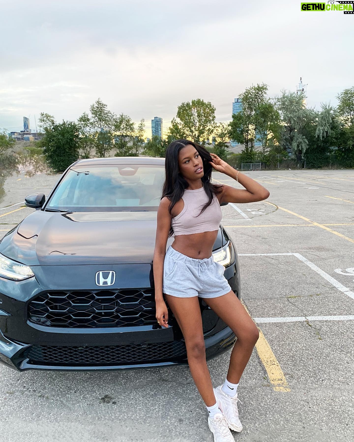 Naomy - 2.2K Likes - Quick stop for a picture while I’m on the road with the all-new 2023 Honda HR-V ! Loving this car, and the sporty exterior deserved a moment 😍.
@hondacanada #2023 #hrv #ad