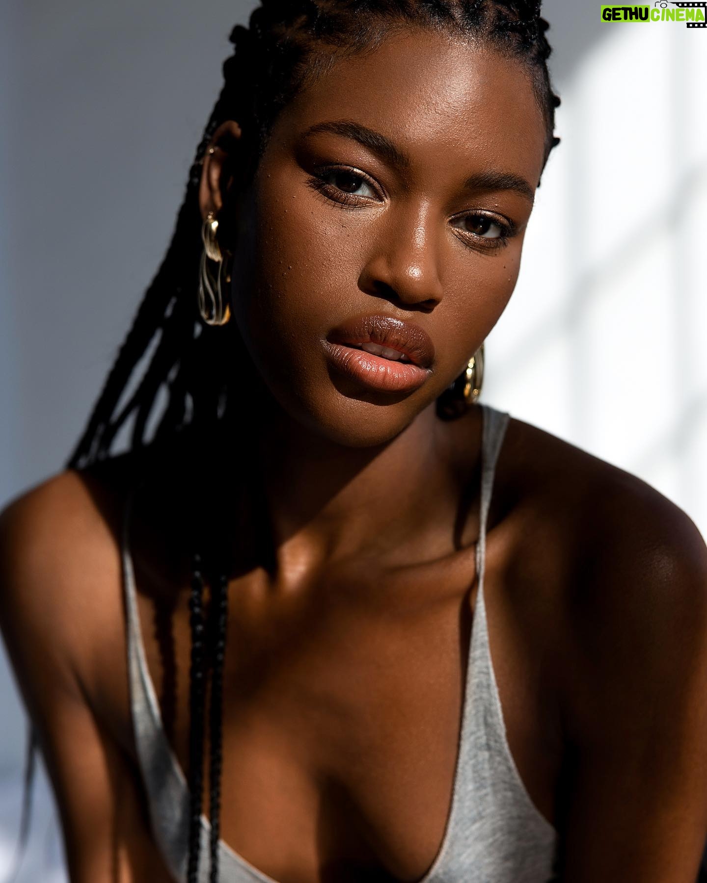 Naomy - 1.7K Likes - A little update to my portfolio
PHOTOGRAPH : @alexisgr
MUA : @natasha_pereira_hmua
RETOUCHE : @retoucher_tanya