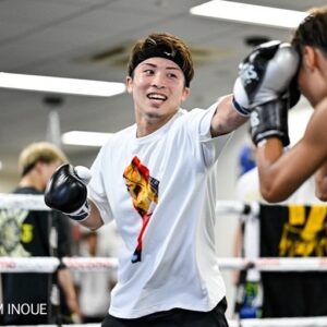 Naoya Inoue Instagram - そろそろ本格的にスパーリングも開始して12月に向けて整えますか！！

#👑👑👑👑