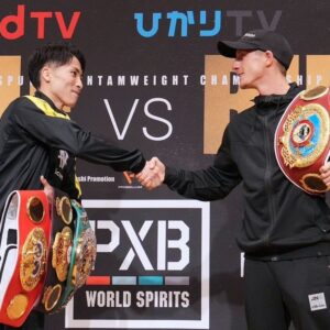 Naoya Inoue Instagram - 試合3日前記者会見
バトラーも調子が良さそうだ
後は計量を待つだけ。
よしゃ頑張ろか！！
#12月13日
#4団体統一
#黒髪