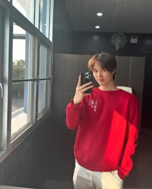 Napat Patcharachavalit Instagram - 🍎♥️🎈