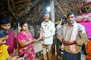 Nara Chandrababu Naidu Instagram - What we promised, we have delivered. I am delighted to announce that starting today, our deserving citizens will receive the enhanced NTR Bharosa pension at their doorstep. Alongside all the MLAs of Kutami, I performed my duty by leading the distribution in Guntur, ensuring the enhanced pension, including arrears, reached the doorsteps of 65.31 lakh citizens. The elderly, widows, single women, handloom workers, toddy tappers, fishermen, transgenders and artists will receive Rs 4,000 pm as a pension. For our specially-abled citizens, the pension has been revised from Rs 3,000 pm to Rs 6,000. For those 24,318 sisters and brothers, who have been suffering from serious ailments, the pension has been increased from Rs 5,000 to Rs 15,000.
#PensionsPandugaInAP 
#NTRBharosaPension