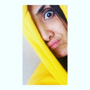 Narges Rashidi Instagram - 🐱🐥🌻⭐️☀️🍋🧀🛵💛