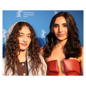 Narges Rashidi Instagram - Berlinale dump part one - 
Best time. Best cast. Best crew. 
@sashanathwani thank you for having me! 
@d.3b4 my little girl-  I’m so proud of you! 
#lastswim @berlinale @berlinale_generation @caviar.tv @screencrib @pabloandzeuspictures

📸 @khashi.de 📸 @georgeonaboat