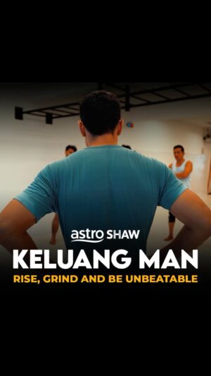 Nas-T Instagram - Dari training pun dah boleh buat orang tak sabar nak tunggu Keluang Man keluar nanti! 💪🏻🔥
Korang nak tengok diaorang training apa pulak lepas ni? 🦇

#AstroShaw #KeluangMan #KeluangManMovie
•
@nvst1 
@remyishak 
@iamrosyam 
@anwaarmoghal