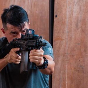 Nas-T Instagram - Kenangan manis yang tidak boleh dilupakan semasa latihan komando bersama Paskau dan direktor aksi kami @franksee_fx 

Selamat Menyambut Hari Kemerdekaan yang ke - 65 !

Merdeka!! 🇲🇾

#airforcethemovie #selagibernyawa