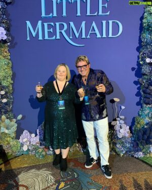 Nasser Sultan Instagram - Had a wonderful time at the Australian Premiere of The Little Mermaid accompanied by the biggest fan of Little Mermaid 🧜‍♀️ @laura_cameron77 ❤️

Special thank you to @disneyaunz @disneylittlemermaid @statetheatreau 

#thelittlemermaid #littlemermaid #disneyaustralia #redcarpet #moviepremiere #sydney #vipguest #disney