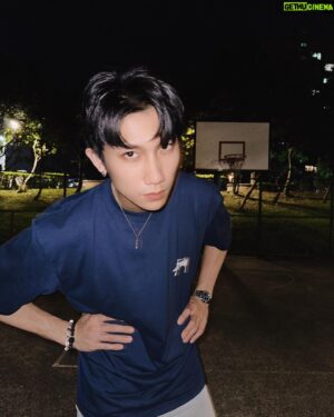 Nat Chen Instagram - 方向盤致敬計程車司機陳柏文😂
