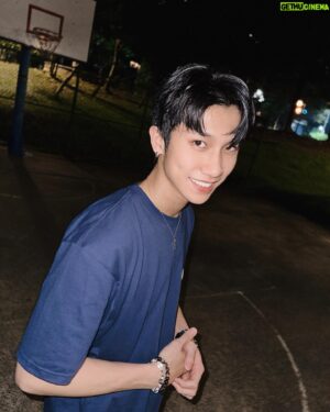 Nat Chen Instagram - 方向盤致敬計程車司機陳柏文😂