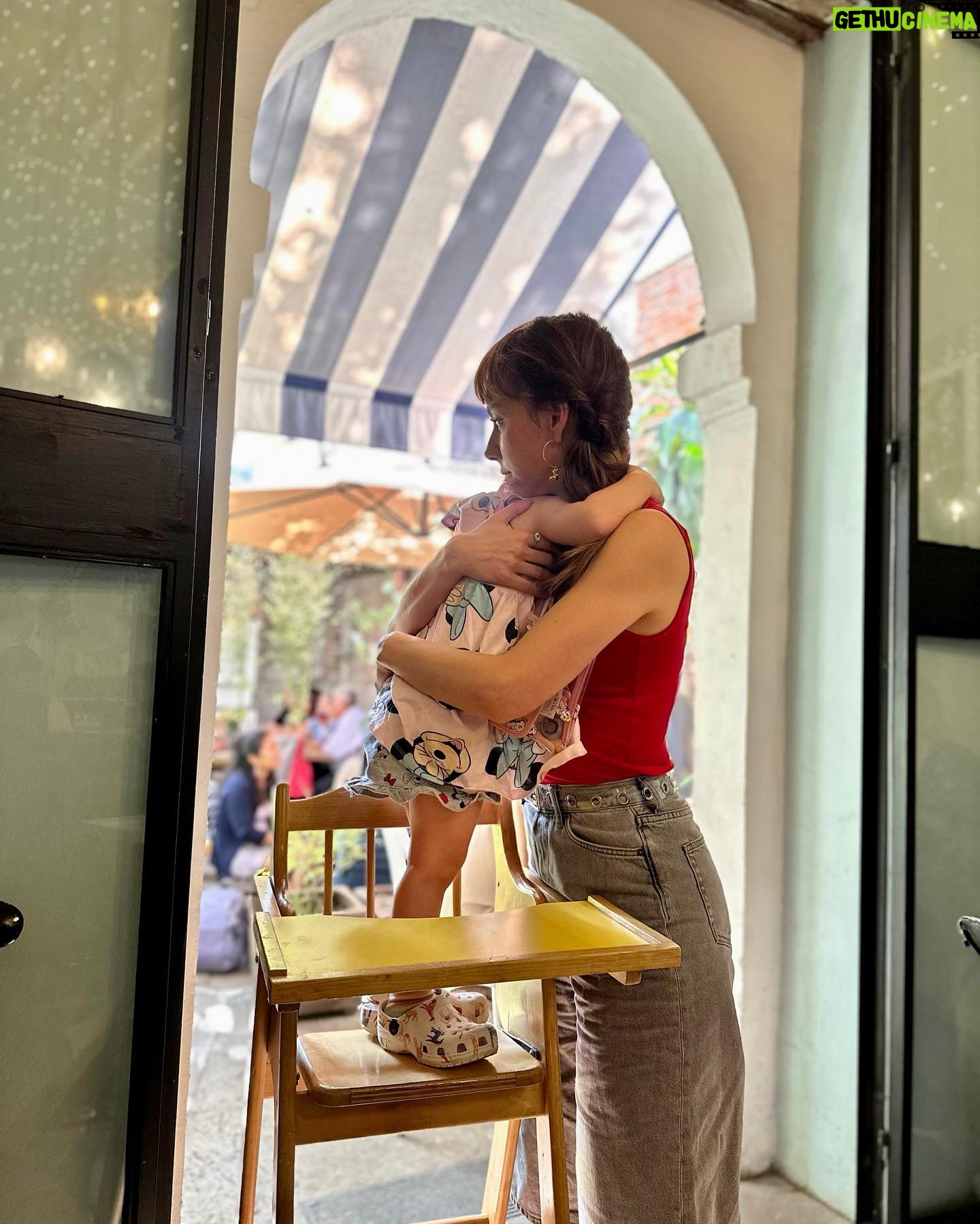 Natalia Téllez - 59K Likes - Resulta que el ocio es aquello a lo que llamamos “vida” ♥️