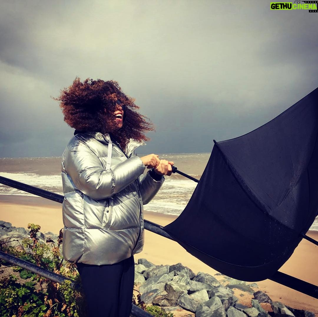 Natalie Gumede - 862 Likes - ‘Life isn’t about waiting for the storm to pass, it’s about loving the hair that won’t tame’ #bankholidayweekend #bighairdontcare #bighair #norfolk #california #afro #bankholiday #britishweather #blackhair #curlyhair #curlygirl #mixedhairproblems #mixedrace #mixedhair