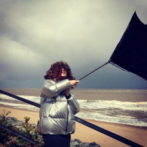 Natalie Gumede Instagram - ‘Life isn’t about waiting for the storm to pass, it’s about loving the hair that won’t tame’ #bankholidayweekend #bighairdontcare #bighair #norfolk #california #afro #bankholiday #britishweather #blackhair #curlyhair #curlygirl #mixedhairproblems #mixedrace #mixedhair