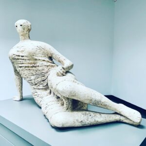 Natalie Gumede Instagram - Four return 🛫trips 🛬in four months have given me one of the most important experiences in my career. I’ve loved the culture, the kindness and the inclusivity of this stunning city, and yet being here hasn’t been without its difficulties - I’ve been navigating some personal challenges at this point in my life (including healing my heart) and have at times found it a profoundly lonely place to be. I’ve spent a lot of time feeling incredibly overwhelmed. And I’ve sometimes questioned whether I’m up to performing at this level. BUT I’ve laughed much more than I’ve cried, I’ve learned from and worked with some incredible talent, and I remain humbled by the hospitality and generosity of so many people here. Biggest of all, I learned to stop acting as I think others ‘might’ want me to and to no longer hold myself back, off set and on. I have LOVED walking in Mercy Graves’ shoes. She asked a lot of me, but in return she gifted me my authenticity and strength. Of course they were with me all along, but now I dare to claim them. You may come to see that Mercy is no hero, but that’s surely a superpower 😉Toronto, it hasn’t always been easy, but boy has it been worth it! From TITANS SEASON 2 until next time - over and out - with HUGE love and light to everyone I met here 🇨🇦❤️ #titans #dcutitans #actorslife #personaljourney #travel #canada #dcuniverse #actress #actor #onlocation