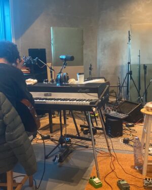 Natalie Holt Instagram - #Loki episode 2 drop. I had so much fun doing some 70’s Loki. Shout out to (Oscar winning!) @antmundo on guitars, bass and the joy of being in the presence of his dog Budget at @urchinstudios studio with @danurchin on the desk.