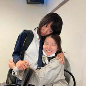 Natalie Hsu Instagram - 2022的夏天
遇到了我想永遠抱緊的人( ‘́⌣’̀)/(˘̩̩ε˘̩ƪ)
謝謝子缺教我，要記住大家的善