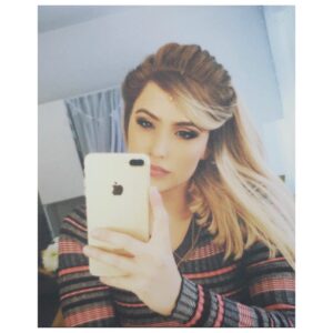 Natalie McQueen Instagram - 🧙‍♀️🍈🍈🔫👠