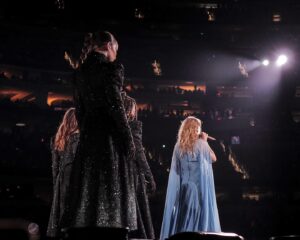Natalie Peterson Instagram - Some beautiful moments I never shared 🤍 I can’t wait to see you TOMORROW Paris!!! Who’s coming Night 1? 

#tstheerastour #mytearsricochet #erastour #backupdancer #folklore #paris #france #europe