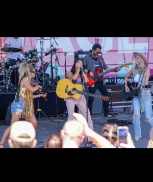 Natalie Stovall Instagram - Another #CMAFEST in the books!!! So glad we didn’t get rained out this year! Love any time that we get to meet y’all and spend time with you. Thank you for standing in the heat and packing out the Riverfront!!! 🤍💫 @cma @cmamusicfestival