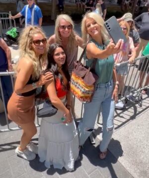 Natalie Stovall Instagram - Another #CMAFEST in the books!!! So glad we didn’t get rained out this year! Love any time that we get to meet y’all and spend time with you. Thank you for standing in the heat and packing out the Riverfront!!! 🤍💫 @cma @cmamusicfestival