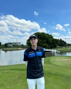 Natarit Worakornlertsith Instagram - ☀️⛳️ @lecoqsportif.thailand 
#lecoqsportifthailand
#LCSfamily #lecoqsportif