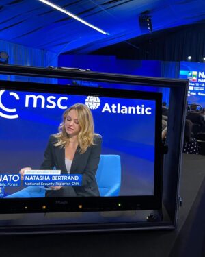 Natasha Bertrand Instagram - What a week! Thank you team CNN Vilnius for making amazing TV and to NATO for inviting me to moderate a panel at the Public Forum. Now, it’s back to my baby boy for now 🐶 🩷