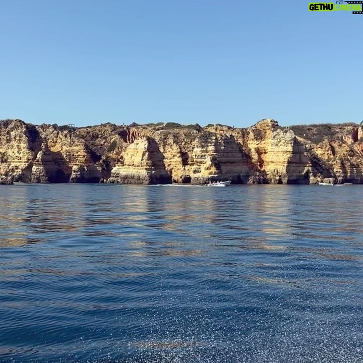Natasha Bertrand - 1K Likes - MOOORE Portugal 🇵🇹 😋