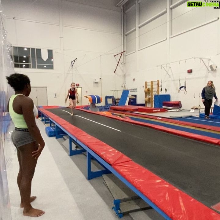 Natasha Zaborski - 2.5K Likes - Working on some new skills!
•
•
•
#gymnastics #myperfectlanding #gymnasticscanada #oneandahalfstepout #tumbling #flip #fun #natashazaborski
