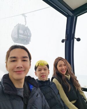 Natcha Jantapan Instagram - ทำไมถ่ายมาแล้วเหมือนอยู่ ดรีมเวิลวะเนี่ย 🤣