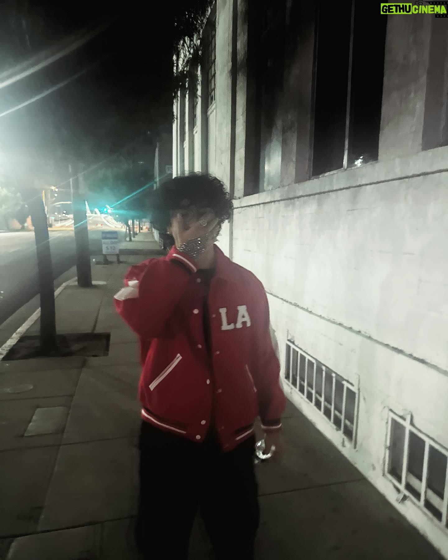 Nathan Arenas - 3 Likes - street walker