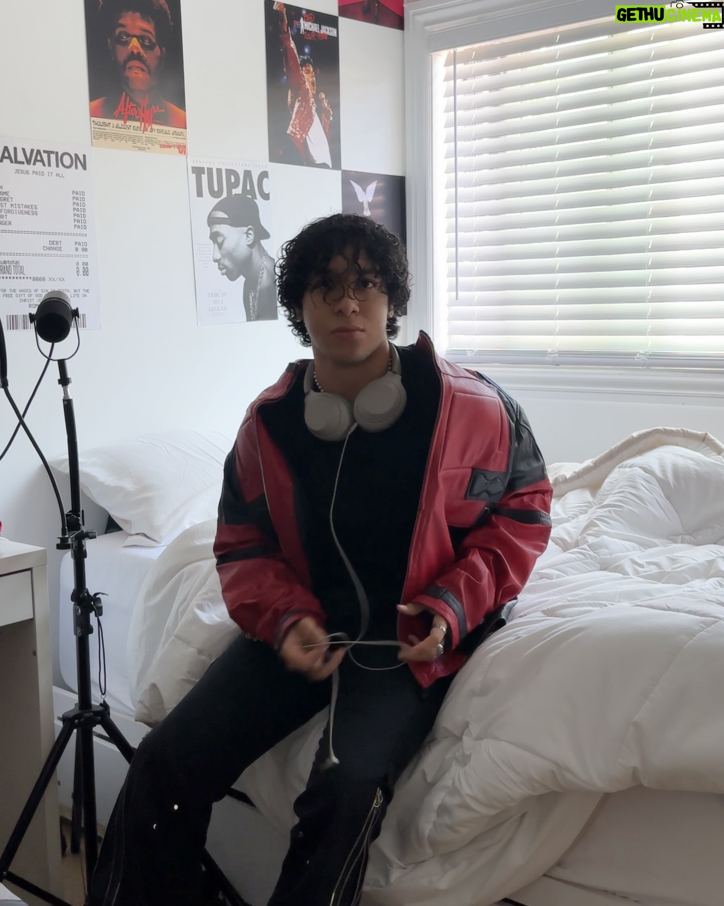 Nathan Arenas - 3 Likes - 🎧💌