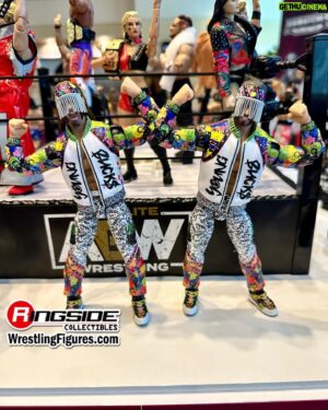 Nathan Blauvelt Instagram - 💥UPCOMING AEW FIGURES ON DISPLAY AT AEW DOUBLE OR NOTHING!💥

Shop @Jazwares @AEW at Ringsid.ec/AEW

#RingsideCollectibles #WrestlingFigures #AEW #Jazwares #AllEliteWrestling #AEWUnmatched #AEWDynamite #AEWRampage #AEWCollision #AEWDON #AEWDoubleOrNothing