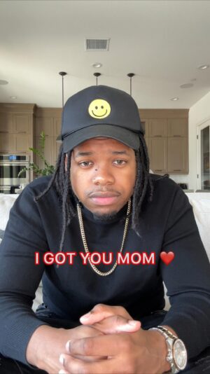 Nathan Davis Jr. Instagram - My Mom Attempted Suicide 😞💔 #mentalhealthawareness I’m so glad that it wasn’t successful or I wouldn’t be here today. You never know what a person is dealing with. Please Check in on your Loved ones. Be Nosey. #suicideprevention