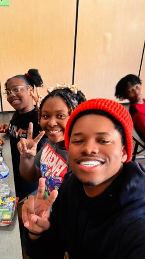 Nathan Davis Jr. Instagram - My Little Cousin had been sick for a week so I decided to pop up at her school on her first day back to surprise her and her friends for lunch 🖤

#mentalhealthawareness #suicideprevention #jesussaves #reels #tcap