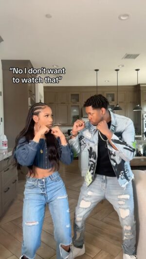 Nathan Davis Jr. Instagram - She almost knocked me out 🙄

#relationships #twin #couples #marvel #viralreels