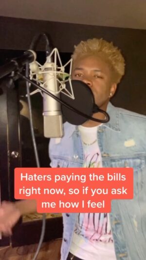 Nathan Davis Jr. Instagram - Rockstar Remix 😈 Would y’all want this collab? 🥵🔥 @dababy @roddyricch