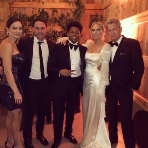 Nathan Davis Jr. Instagram - Brought in the New Year with this amazing family and friends. 🎉 Looking forward to all the great blessings 2020 has in store for all of us. Swipe if you want to see @scooterbraun and me in a dance battle. 😂😂 Tag who you think the winner was! Also big congratulations to the newlyweds! @simontik and @erinfoster #singing #dancing #theweeknd #michaeljackson #wedding #yummychallenge #justinbieber #chrisbrown