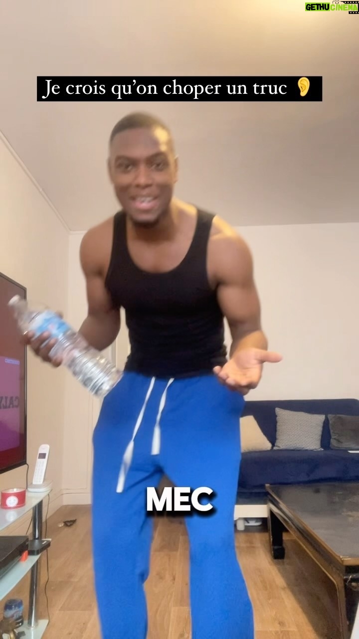 Nathan Munda - 1.6K Likes - CHOUCHOU DES nanas !! Je dois faire un tour en cabine ?