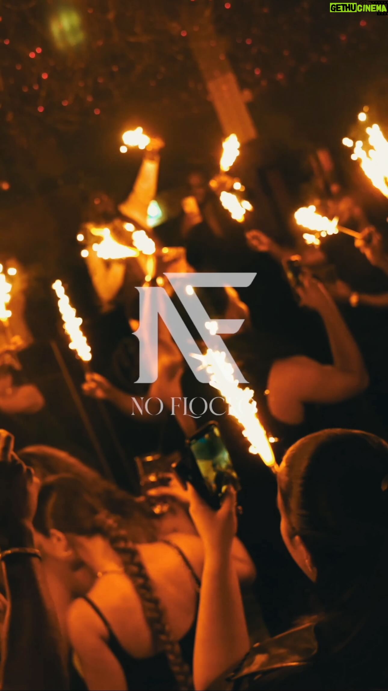 Nathan Munda - 3 Likes - Voilà une nouvelle ville conquise par la NOFLOCKO ! On s’est laissé tenter par un pari risqué d’organiser un événement en 2 semaines dans une terre inconnue avec notre concept exclusif sur réservation et invitation, et grâce à vous, nous y sommes parvenus ! Merci pour votre soutien et un grand merci à toute l’équipe de @zilly.bern pour leur accueil. On n’oublie pas Genève, on viendra fêter notre premier anniversaire avec vous très prochainement !
#JamaisToPola
Merci @unitvision.ch pour les travaux 🚧
