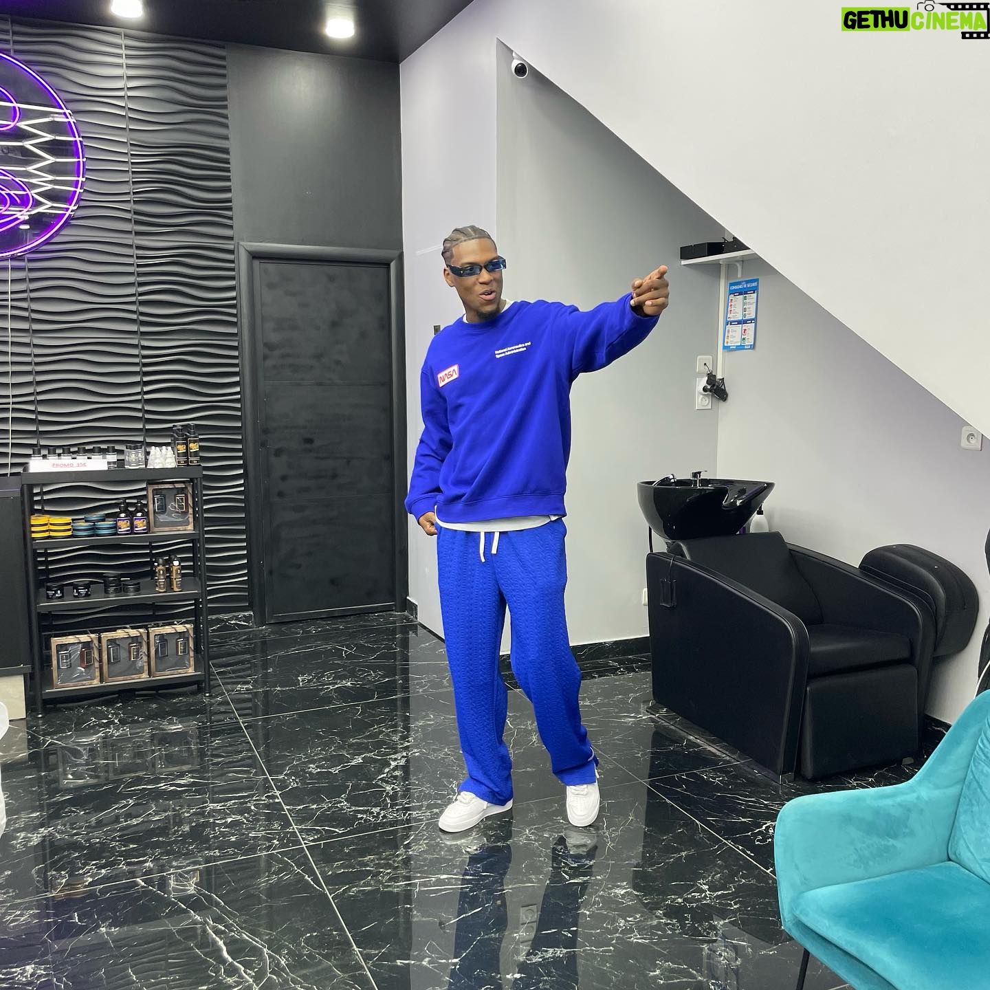 Nathan Munda - 3.2K Likes - 🪪🪪 Not face app with Id card !👉🏾
