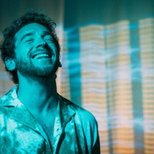 Nathan Trent Instagram - 6. MISS EACH OTHER
This song was one of the last songs to be added to the album. @gabrielgebermusic and I thought we were still missing this type of song, so we wrote one. It’s about meeting someone for the first time and enjoying it a little too much. When you’re on the same vibe you of course want to spend as much time as possible with this person, but it can happen, that you see each other too often in a short amount of time, the that the magic vanished very quickly. This track describes the act of stretching this period of time by not meeting up too many times in order to miss each other and be more present the rare times you see each other. It’s supposed to be fun and upbeat, with a little sarcasm along the way, obviously.
Energy leveled up with this one💪🙌🔥⚡️ 

#misseachother #nathantrent #music #80s #fun  #love #bedroom  #uptempo  #pop #popmusic #singersongwriter #singer #songwriter #reels
