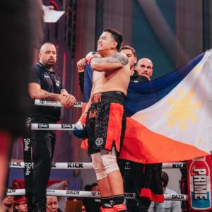 Nathaniel Bustamante Instagram - Back with a win! ✊

#XSeries14 | @mf_daznxseries | @drinkprime | @kickstreaming