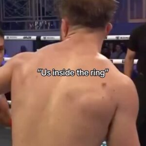 Nathaniel Bustamante Instagram - We just having fun 😈🤣🤝🇵🇭🇵🇱

#featured #explore #viral #misfitsboxing #instagramreels #tiktokuk #boxinglife #misfitsboxing #daznboxing #streetboxing #boxingfight #boxingtraining #misfitsboxing #saltpapi