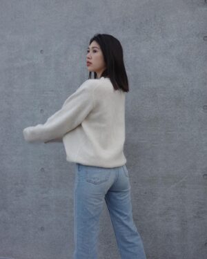 Natsumi Fujiwara Instagram - simple is best💙