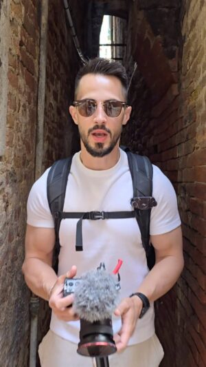 Naum Shopov Instagram - Из чудесата на имотния пазар в България 💸
#манастирскиливадибейбе
