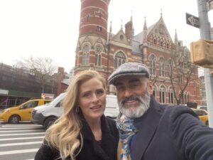 Navid Negahban Instagram - Good to be in NY. Catching up with some old friends.
#nyc #friends @amy13baker