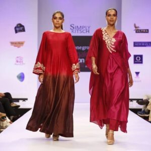Nayana Sai Instagram - Bangalore fashion week 21st edition 
@bangalorefashionweek 
@simplykitsch_by_ashish
@rahuldevshettyrdx

#throwback