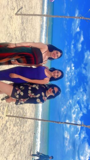 Nayana Sai Instagram - By chance we met ; by choice we became friends 

My loves ❤️❤️

#pondicherry #shorttrip
