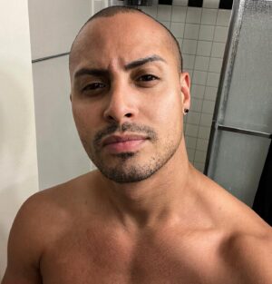 Naysha Lopez Instagram - Feeling scruffy ! 

#gayboy #puertoricanboy #scruff #dragqueen #happypridemonth🌈  #futuremrcontinental #workinprogress #allstars8 #tradeoftheseason