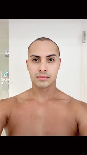 Naysha Lopez Instagram - So i tried to get every step of my makeup process from begining to end but im missing my lips and lashes because i was running late and had to go to venue so i finished with a black backround lol

 its my first time doing these so let me try and get better at them lol #makeup #stepbystep #gayboy #dragqueen #workinprogress
